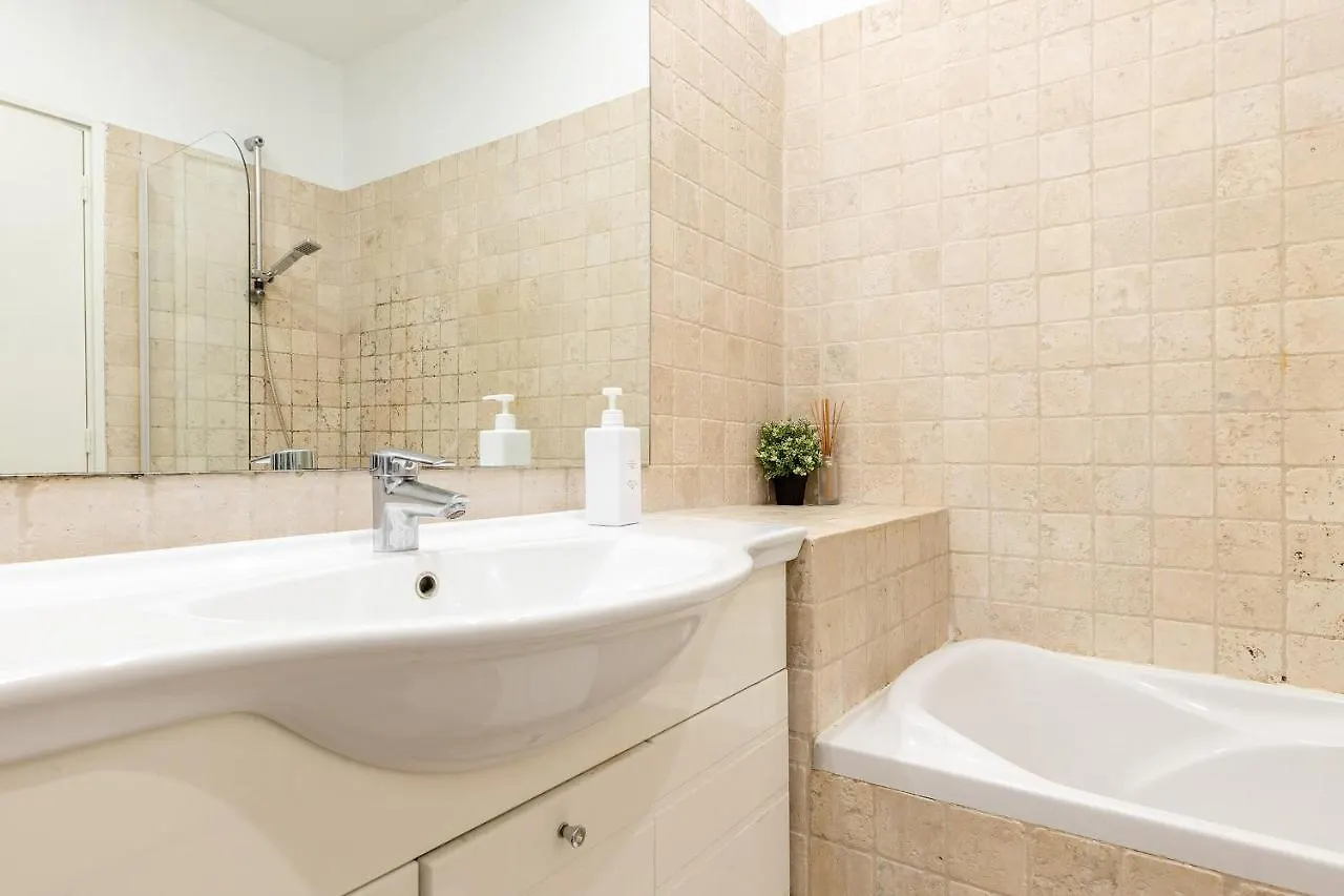 باريس Private Apartments Parc Monceau Collection 0*,